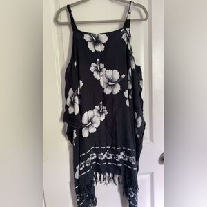 Floral Black and White Swim Cover-up